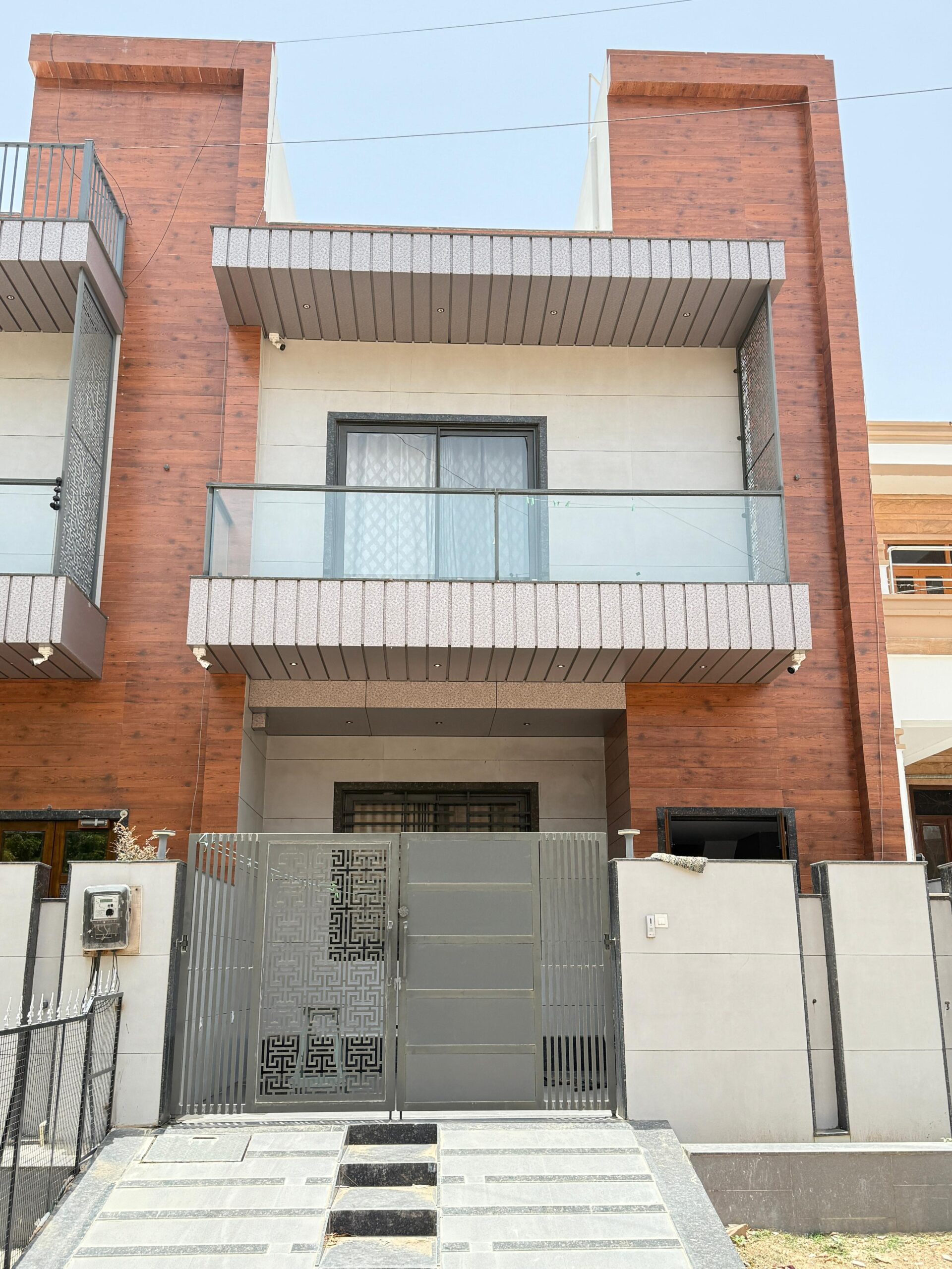 Fully Furnished Duplex Villa